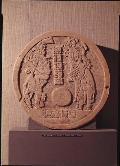 Marcatore di pelote che raffigura due giocatori, Maya, dal Guatemala, 600-950 da Pre Columbian